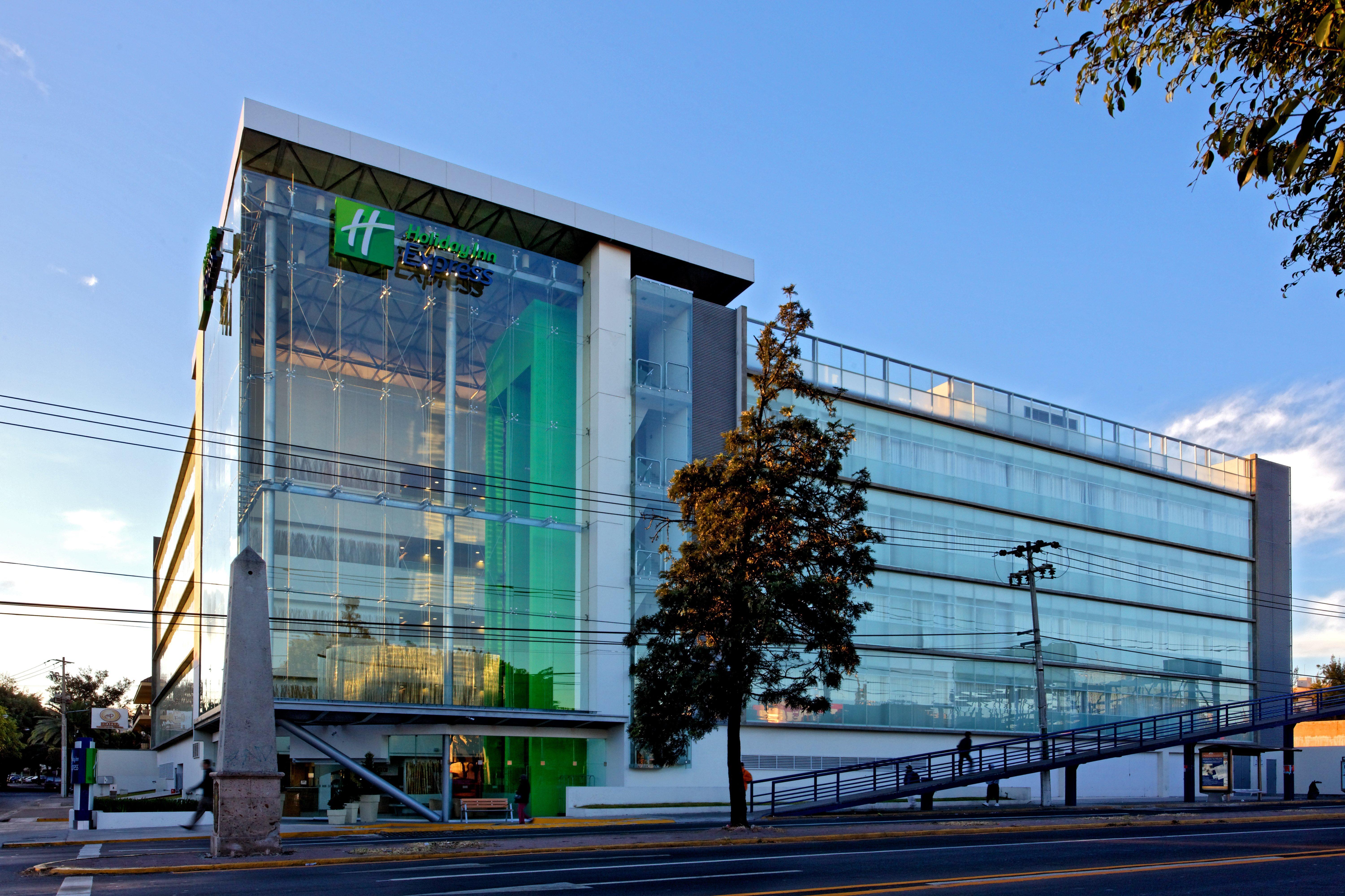 Holiday Inn Express Guadalajara Expo By Ihg Zapopan Exterior foto