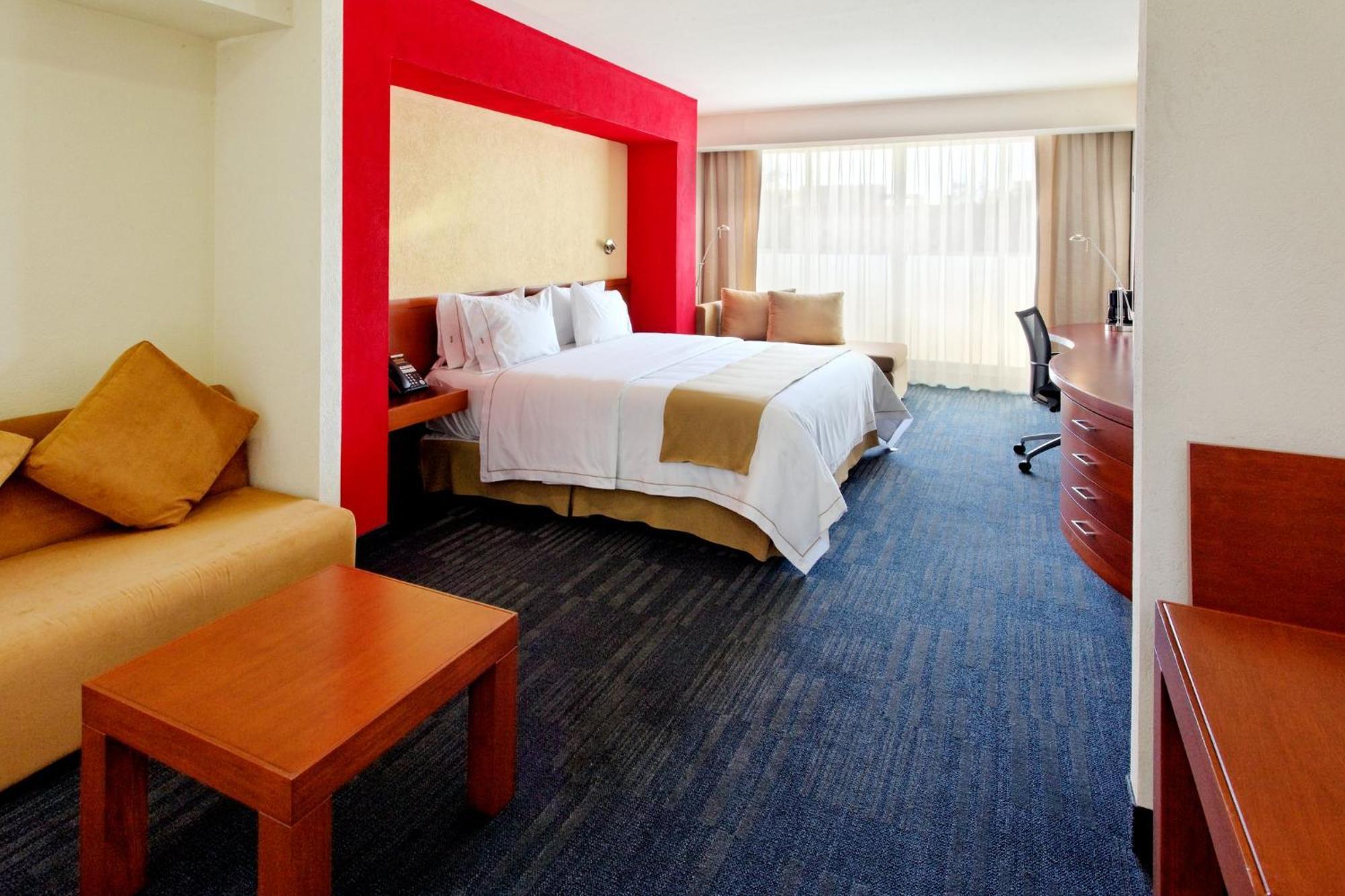 Holiday Inn Express Guadalajara Expo By Ihg Zapopan Exterior foto